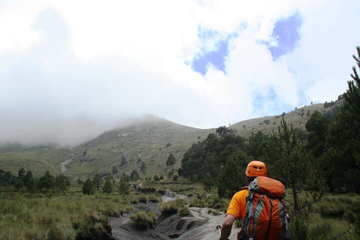 Conquer Mexico's Highest Peaks: 7-Day Malinche, Iztaccíhuatl & Pico de Orizaba Expedition photo 6