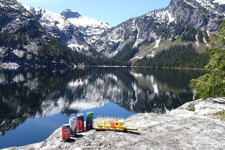 Backcountry Beer Tasting Helicopter Tour and Alpine Landing from Vancouver photo 3
