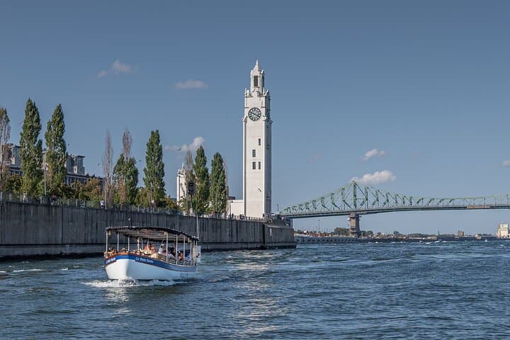 Silent Electric Boat Cruise in Montreal: Guided Waterfront Tour with Onboard Drinks