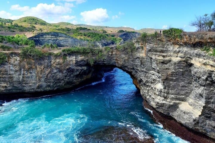 One Day on Nusa Penida West: Kelingking, Angel’s Billabong & Crystal Bay Guide photo 2