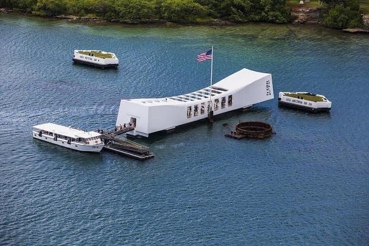 Pearl Harbor Private Tour: USS Arizona, Battleship Missouri & Aviation Museum photo 1