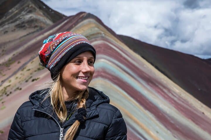 Private Full-Day Hike to Vinicunca (Rainbow Mountain) from Cusco