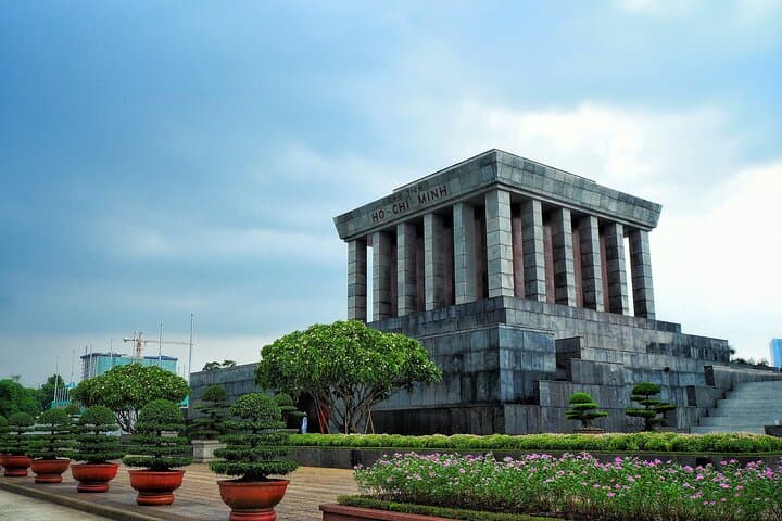 Hanoi, Sapa Trekking and Halong Bay Cruise: 8-Day Northern Vietnam Adventure photo 3