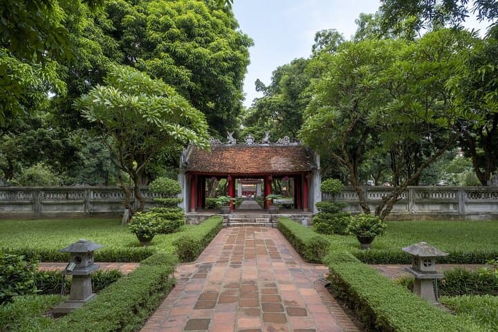 Hanoi, Sapa Trekking and Halong Bay Cruise: 8-Day Northern Vietnam Adventure photo 4
