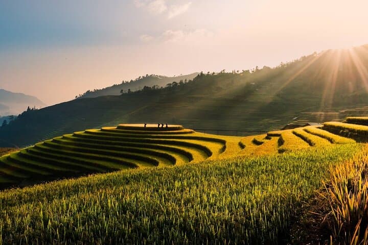 Hanoi, Sapa Trekking and Halong Bay Cruise: 8-Day Northern Vietnam Adventure photo 6