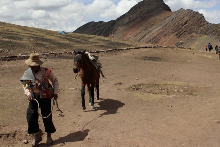 Private Full-Day Hike to Vinicunca (Rainbow Mountain) from Cusco photo 2
