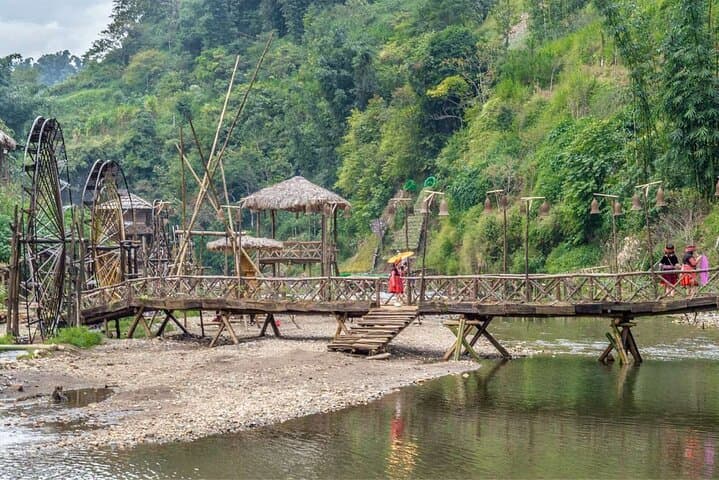 Half-Day Cat Cat Village Trek: Sapa's Black Hmong Valley Walk photo 2