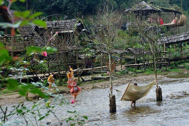 Half-Day Cat Cat Village Trek: Sapa's Black Hmong Valley Walk photo 3