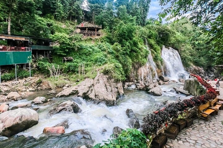 Half-Day Cat Cat Village Trek: Sapa's Black Hmong Valley Walk photo 5