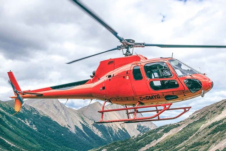 Banff Helicopter Tour Over the Canadian Rockies — Aerial Scenic Flight photo 6