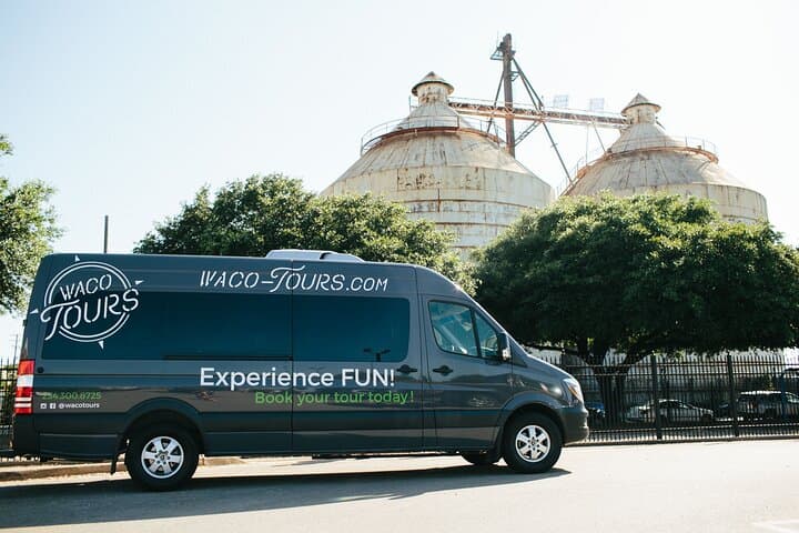 Waco Fixer Upper & City Highlights Tour — Magnolia Silos, Cameron Park & Local Finds photo 2