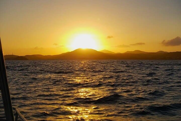 St. Thomas Sunset and Guided Night Snorkel: Marine Life After Dark