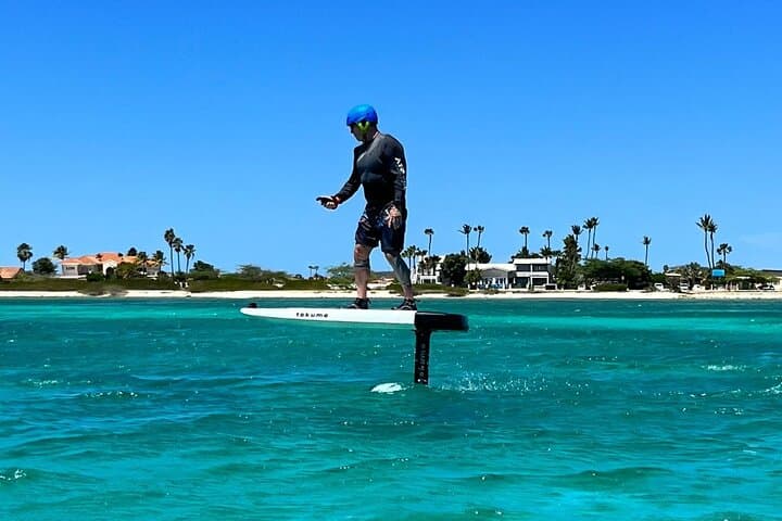 Aruba E-Foiling: 90-Minute Private Electric Foil Adventure photo 2