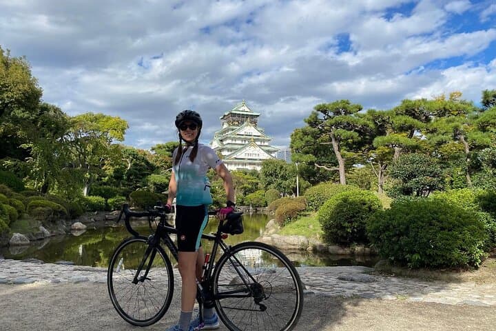 Osaka Harbor Cycling Tour — Ride Rivers, Ferries & City Landmarks photo 3