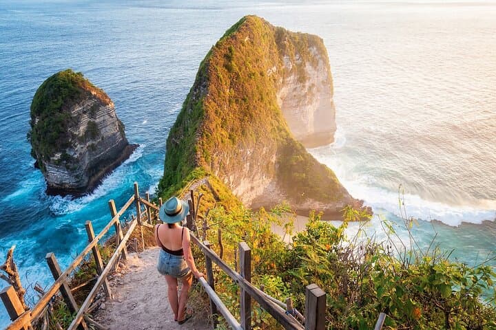 Explore Nusa Penida West: Kelingking, Angel's Billabong & Crystal Bay in One Day photo 2