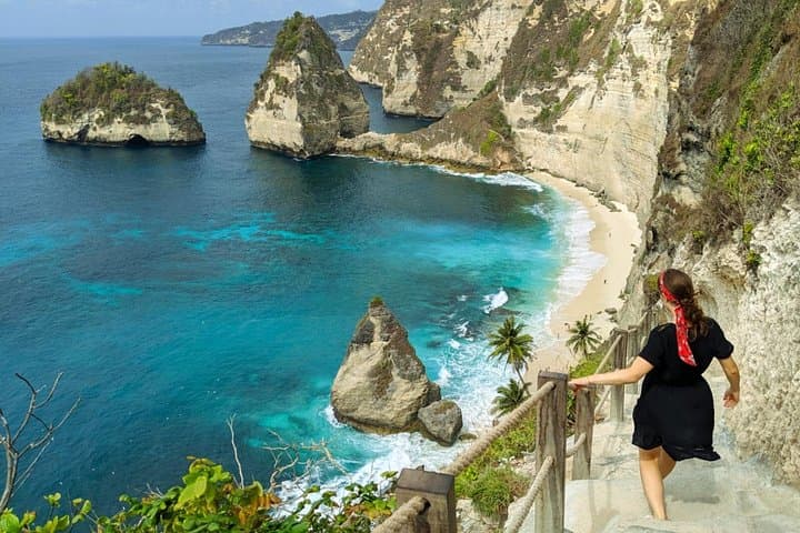 Private Nusa Penida East Tour — Atuh, Diamond Beach & Thousand Islands Day Trip photo 2