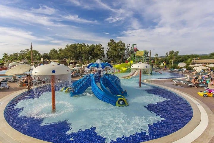 All-Inclusive Aquapark Day Trip from Alanya — Family-Friendly Waterpark Experience photo 4