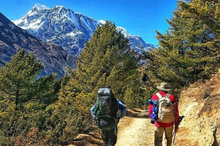 Annapurna Circuit: 11-Day Private Trek Over Thorong La Pass