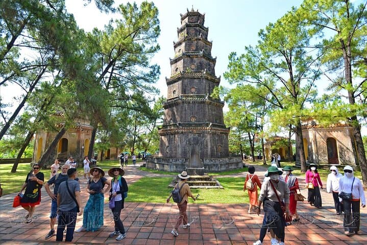5-Day Cultural Journey Through Central Vietnam: Hoi An, Hue & Da Nang Highlights photo 5