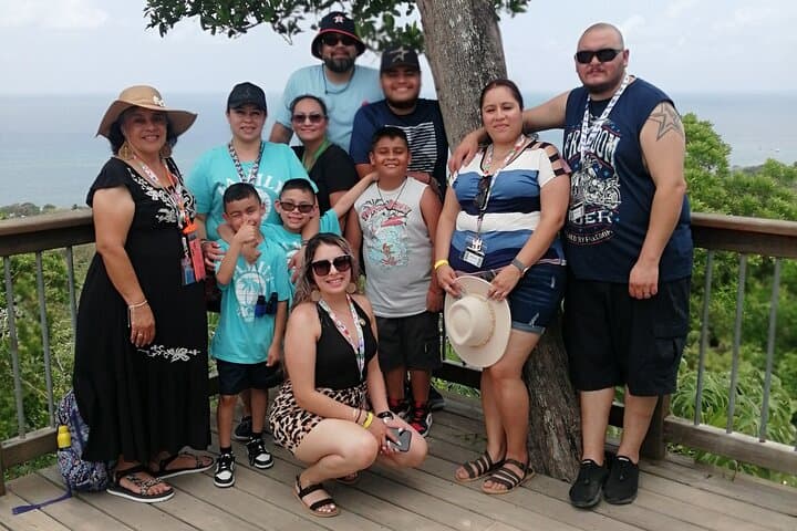 Roatan ATV Jungle Tour: Sloths, Monkeys, Chocolate & Rum Tasting photo 6