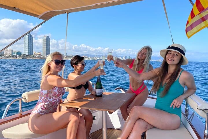 Classic Private Boat Tour Along Barcelona's Waterfront