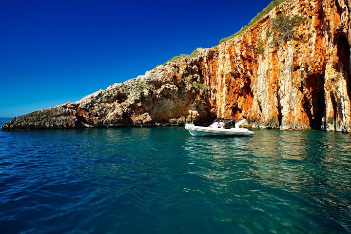 Red Rocks to Pakleni: Private Hvar Speed-Boat Tour