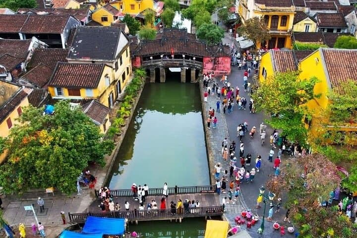Exploring Vietnam: Marble Mountain and Hoi An Ancient Town Tour photo 6