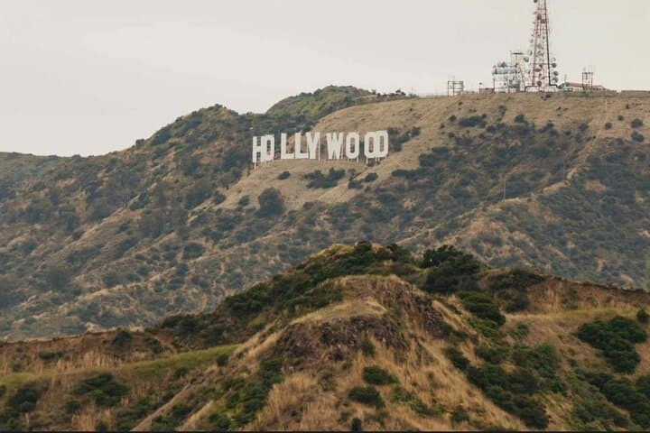 Los Angeles Half-Day Sightseeing & Celebrity Homes Combo Tour photo 4