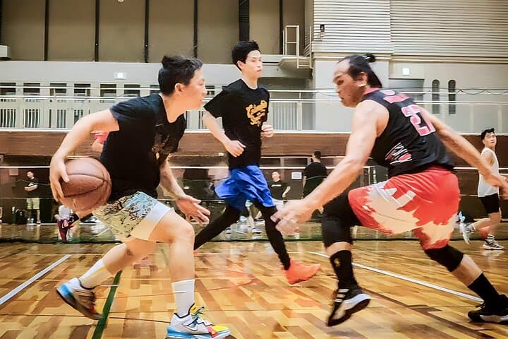 Pickup Basketball in Osaka: Play with Local Players in Namba photo 2