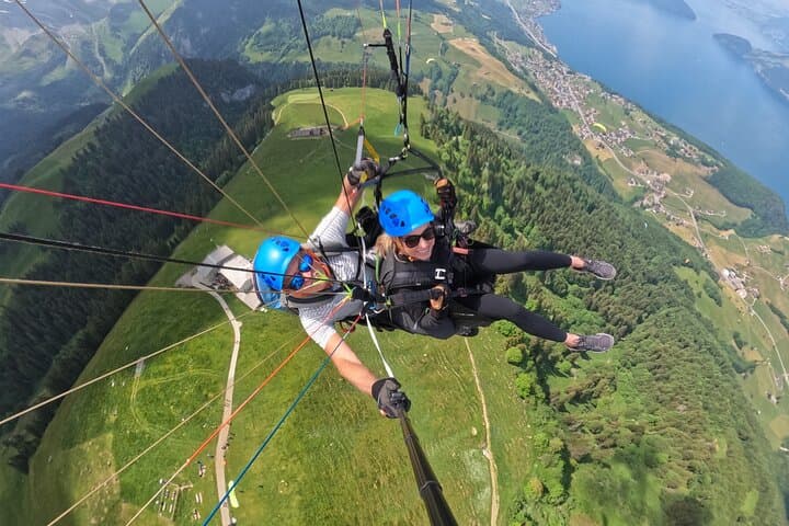 Tandem Paragliding Over Lucerne: Alpine Flights Above Lakes and Valleys photo 5