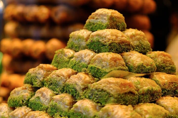Istanbul Food Walking Tour: Spice Bazaar, Bosphorus Ferry & Kadikoy Tastings photo 4