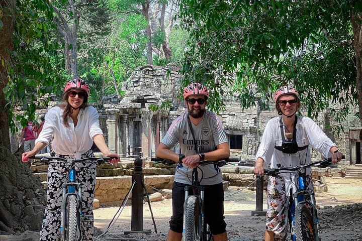 Cycling Angkor Wat at Sunrise: 15–25 km Backroads Expedition from Siem Reap photo 1