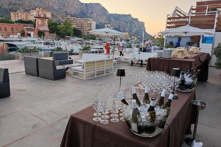 Palermo Upscale Rooftop Food and Wine Walking Tour photo 6
