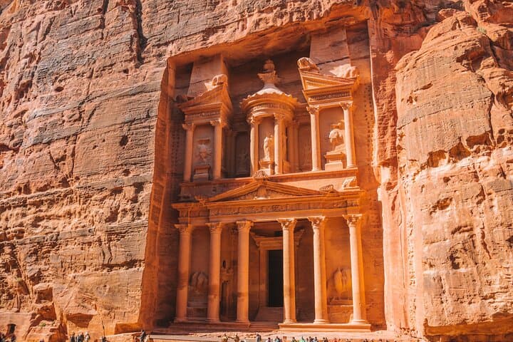 Petra in Two Days: Overnight Bedouin Camp & Day Tour from Jerusalem