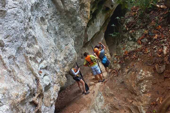 River and Cave Kayaking in Belize — Guided Maya Cave Paddle photo 5