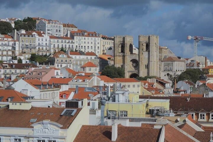 Real-Life Scavenger Hunt in Lisbon: Urban Rally Through Alfama, Baixa & Rossio photo 1