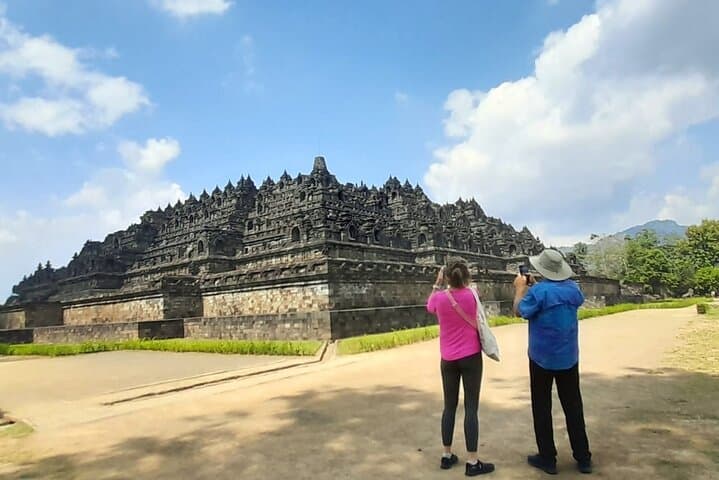 Borobudur Sunrise and Merapi Jeep Day Tour from Yogyakarta photo 4
