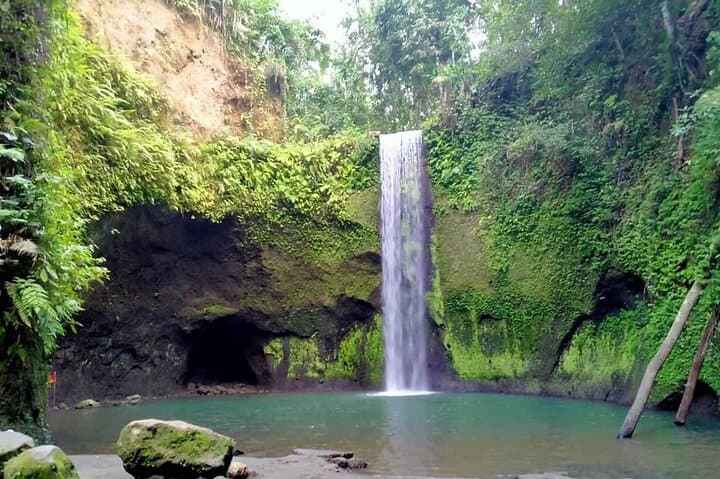Blue Lagoon Snorkel & Waterfall Day Tour — Bali’s East Coast Highlights photo 4