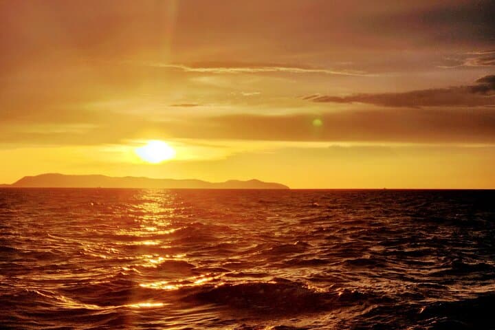 Pattaya Baliblue Sunset Yacht Cruise: Party, Music & Sunset Views from Bali Hai Pier photo 5