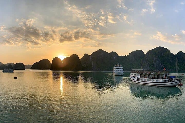 Timeless Vietnam in 11 Days: Halong, Hoi An & Mekong Private Tour photo 4