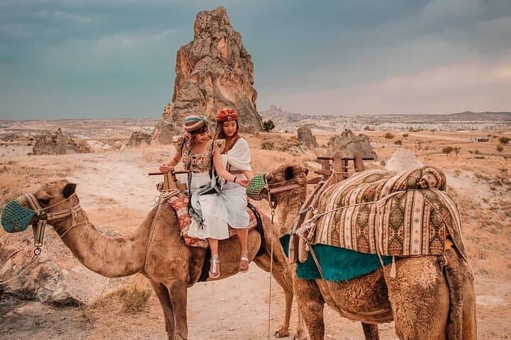 turkey-pamukkale-salda-lake-cappadocia-balloon-and-camel-adventure photo 3
