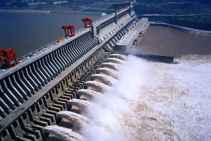 Luxury Yangtze River Cruise: 5-Day Yichang to Chongqing Aboard Victoria Sabrina photo 4