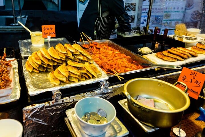 Seoul Street Food Walking Tour: Best Local Eats & Guided Food Walk photo 1