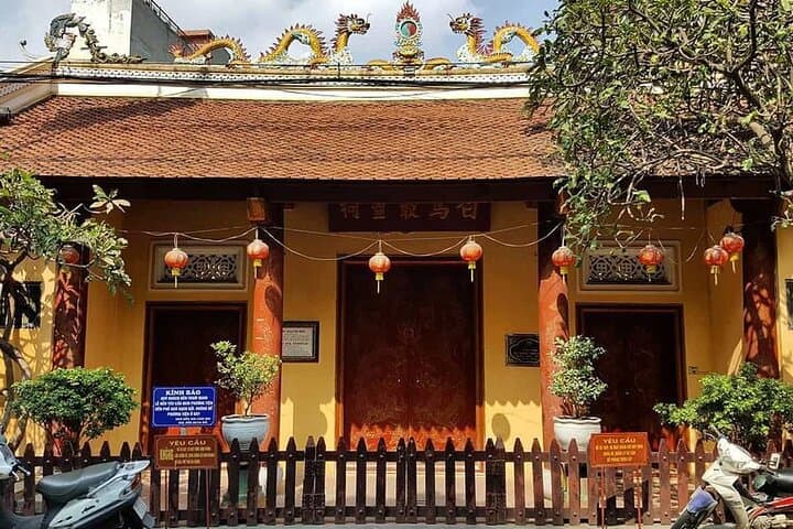 ultimate-hanoi-layover-tour-see-the-city-in-six-hours photo 6