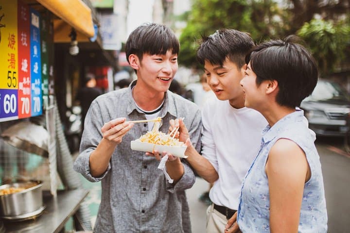 Taste Taipei: Private 3-Hour Food Tour Through Breakfast Stalls & Night Markets photo 4