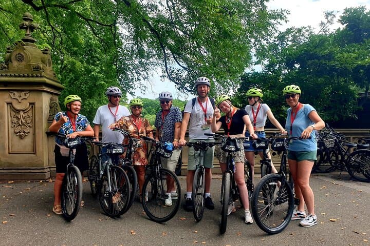 Private Central Park Bike Tour: 2-Hour Guided Ride Through Manhattan's Green Core