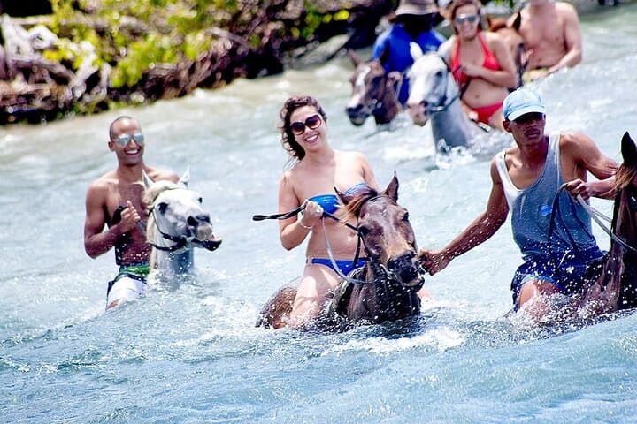 Ocho Rios Horseback Ride, Fern Gully & Coyaba Gardens Half-Day Tour photo 2