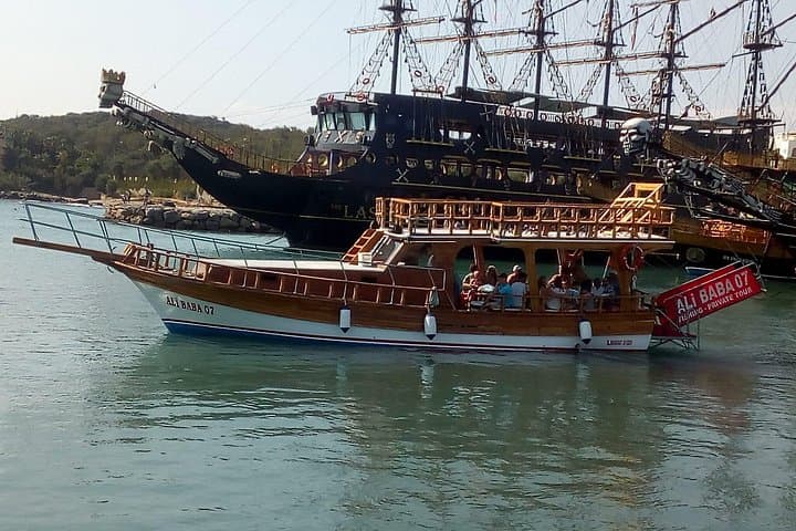 Half-Day Fishing Tour in Alanya — Mediterranean Boat Trip photo 3
