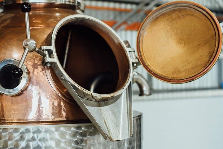 Port Vila Distillery & Sightseeing Tour — 83 Islands Rum, Markets & Local Flavors photo 4