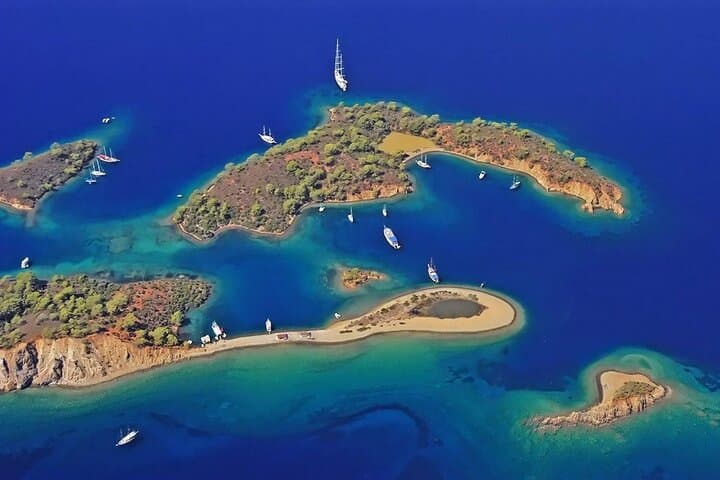 12 Islands Boat Tour from Fethiye — Grilled Lunch & Turquoise Bays photo 5